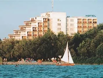 Hotel Aranypart Szallo-koezoessegi Szallashely 3*